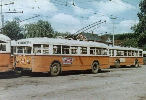 Buses Replace Streetcars 